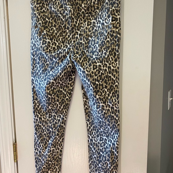 High Rise Jeggings - Picture 2 of 4